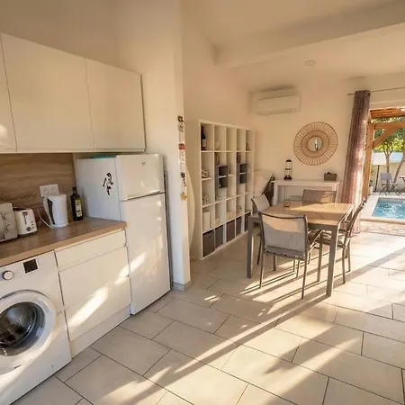 Maison De Pecheur D'olive-conciergrie Ib *